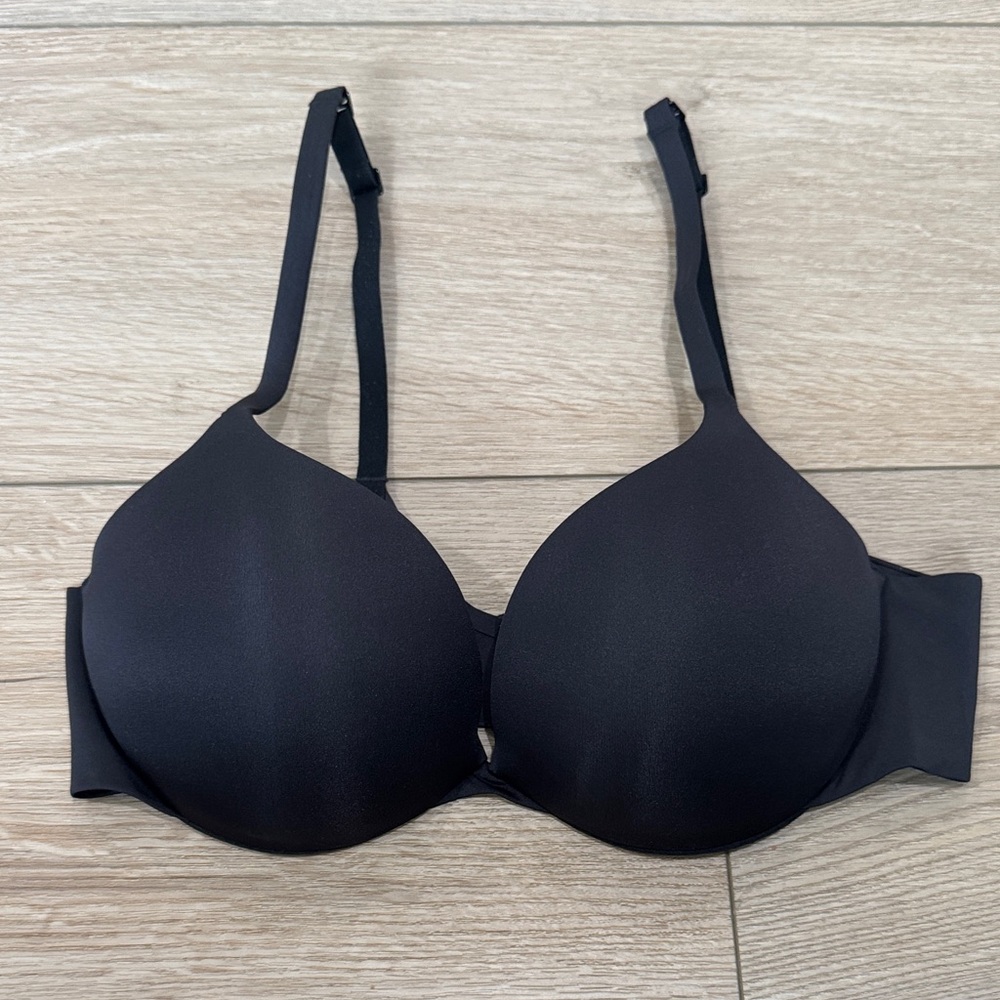 NWT SKIMS Ultimate Push-Up Plunge Bra